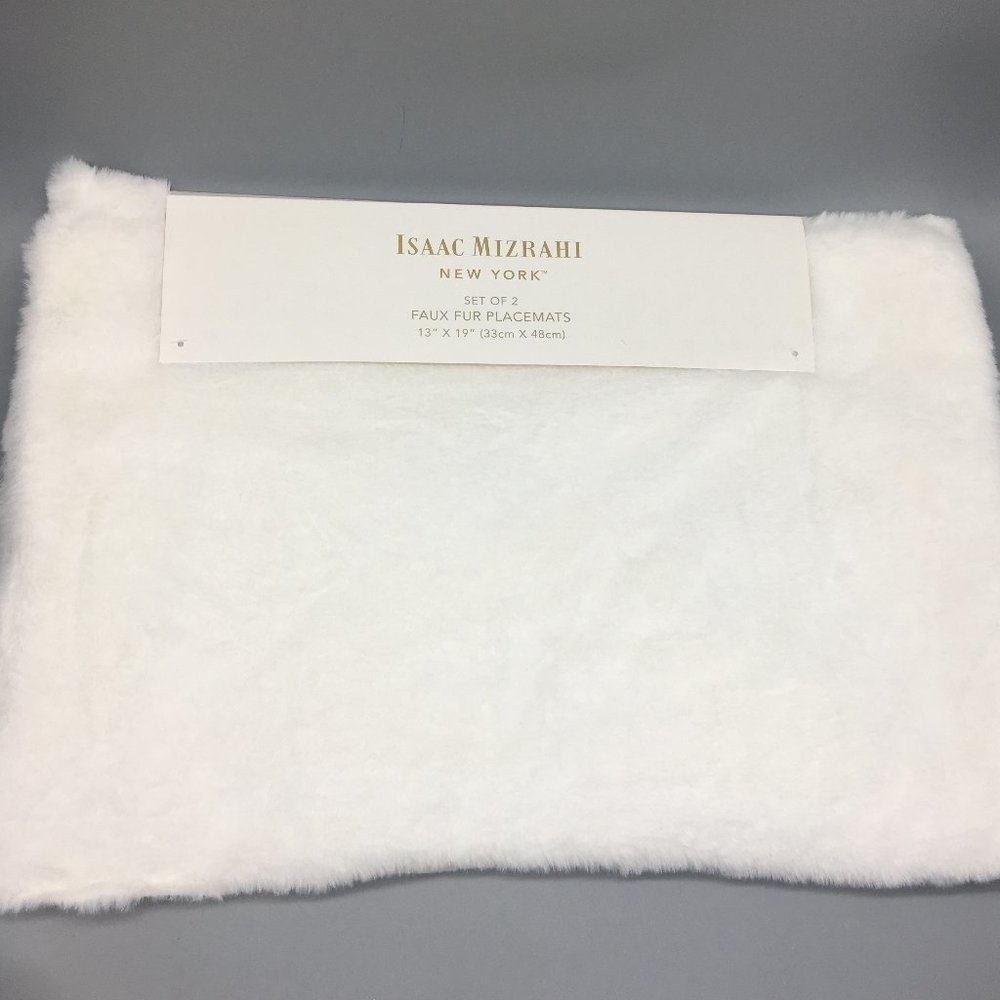 2 Isaac Mizrahi Faux Fur Placemat Set Soft Ivory Winter Holiday Christmas Luxury